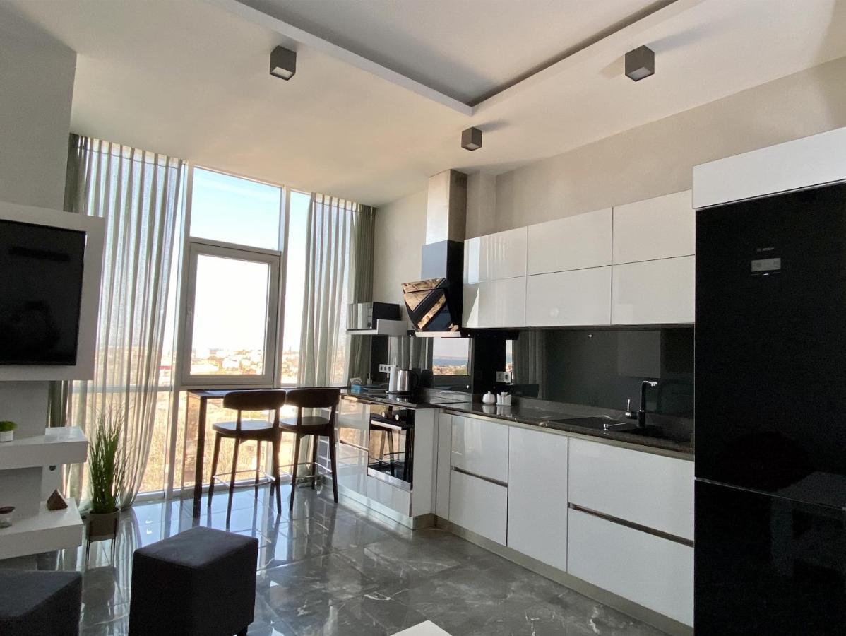 "Pearl 17" Sea View Elite Apartments In Historical Centre Of Odessa Bagian luar foto